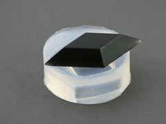 A transparent silicone mold for jewellery DIY, diamond shape cabochon, (carreaux)