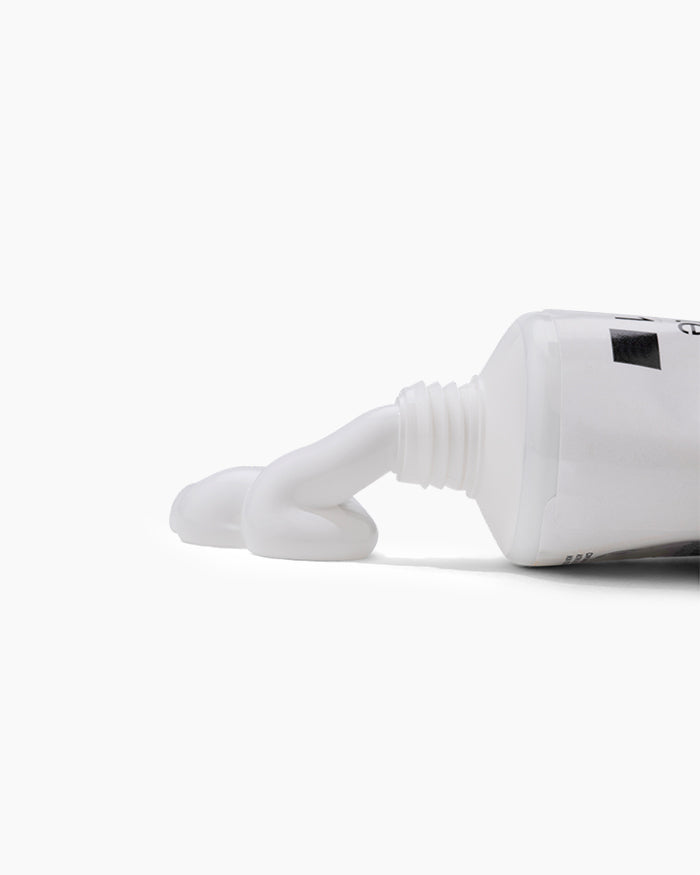 Camel Artist Acrylic Colours Titanium White in 40ml