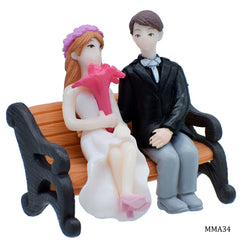 Miniature Model Couple With Chair Set (C0137-3/4) MMA34