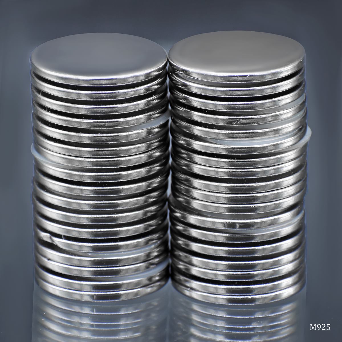 Magnetic Button 25mmX2mm M925 Price Per Pcs (35Pcs)